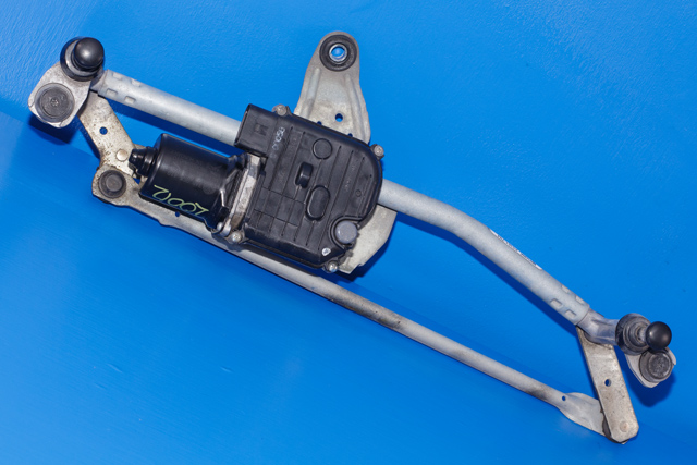 Viskermotor frontrute komplett m/overføring til VW Passat 2011-2015 (B7) (B7) (VAG|3AB 955 023|3AB 955 419|)