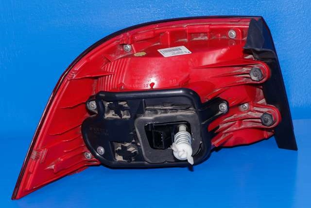 Baklykt høyre ytre til VW Passat 2011-2015 (B7) (B7) (VAG|3AF 945 096 A|)