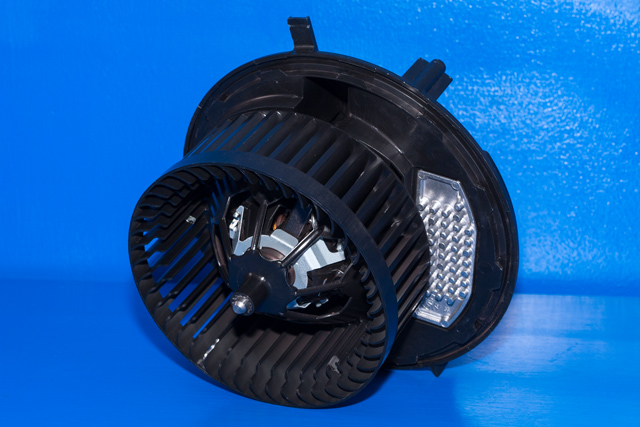 Varmeapparat motor til VW Passat, 2015-2019 (Fase 1) (B8) (B8) (VAG|3Q1 819 021 D)