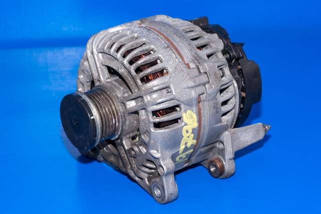 Dynamo til Škoda Octavia, 2009-2013 (Type II, Fase 2) (BOSCH|0 124 525 201)