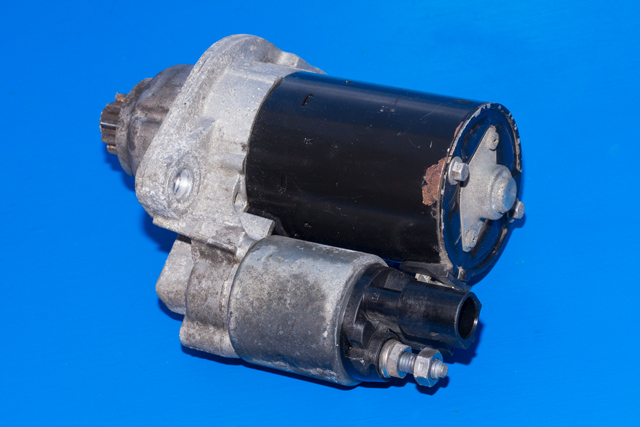 Starter til Škoda Octavia 2009-2013 (Type II, Fase 2)  (BOSCH|0 001 120 410|0AH 911 023|)