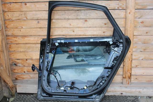 Dør høyre bak til Audi A8 2003-2010 (Type II)
