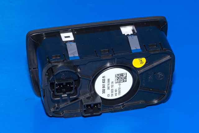 Bryter lys til VW Passat 2015-2019 (Fase 1) (B8) (B8) (VAG|3G0 941 633 R|)