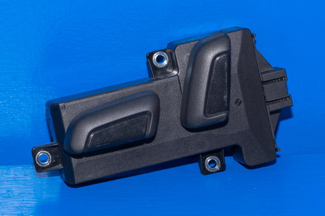 Bryterpanel førersete til VW Passat, 2015-2019 (Fase 1) (B8) (B8) (VAG|4G0 959 747)