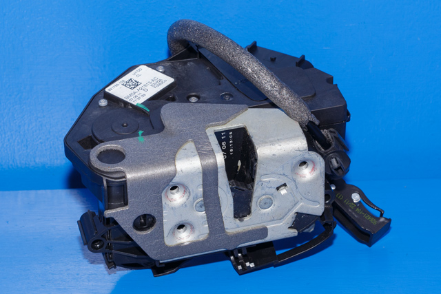 Låsekasse venstre foran til Ford Focus, 2011-2014 (Type III, Fase 1) (FORD|BM5A-A21813-AC)