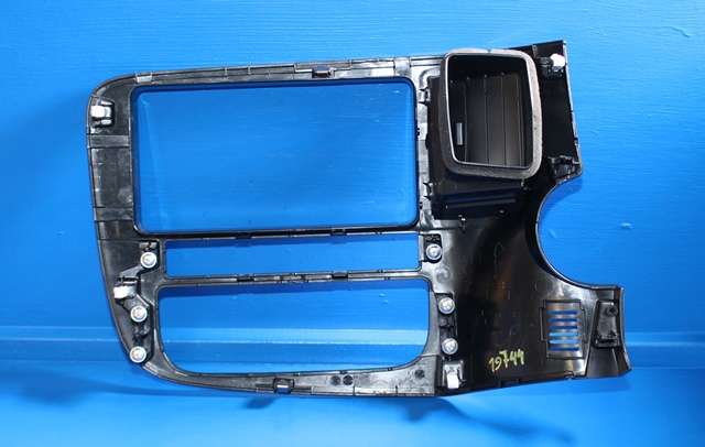 Dashbord friskluftdyse midtkonsoll til Mitsubishi Outlander 2012-2015 (Type III, Fase 1)  