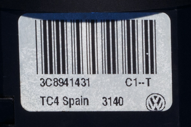 Bryter lys til VW Passat 2011-2015 (B7) (B7) (VAG|3C8 941 431|)