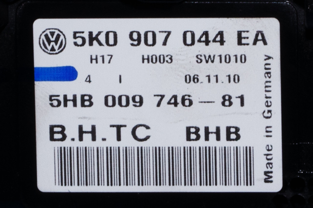 Varmeapparat betjening til VW Passat 2011-2015 (B7) (B7) (HELLA|5HB 009 746-81|5K0 907 044 EA|)