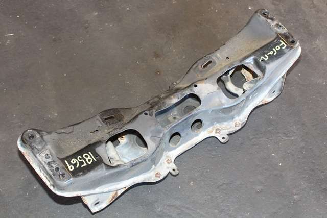 Travers foran hoved til Subaru Forester 2008-2013 (Type III)