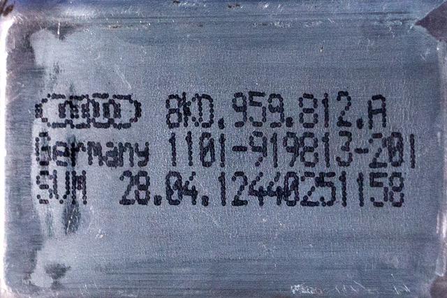 Ruteheis høyre bak til Audi A4 2007-2014 (Type IV) (B8) (B8) (VAG|8K0 959 812 A|)