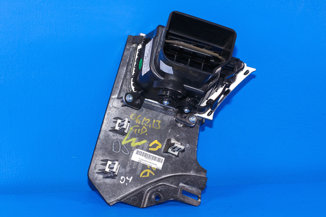 Dashbord friskluftdyse til Tesla Model S 2013-2016 (Fase 1)