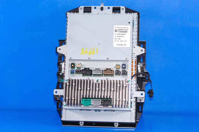 Multimedia display (MCU - Media Controller Unit) til Tesla Model S 2013-2016 (Fase 1) (TESLA|1004777-12-F|)