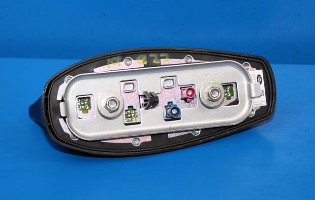 Antenne navigasjon til Land Rover Discovery 2017-->> (Type V) (LAND ROVER|GJ32-19C089-BA|)