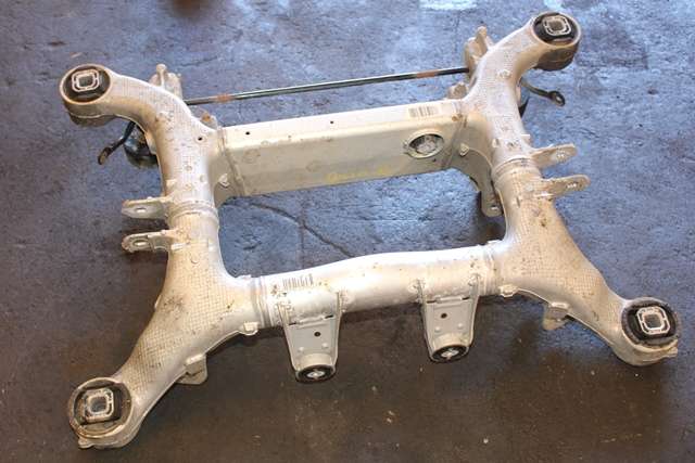 Travers bak til BMW 5-Serie, 2010-2017 (F10/F11) (F10/F11) 
