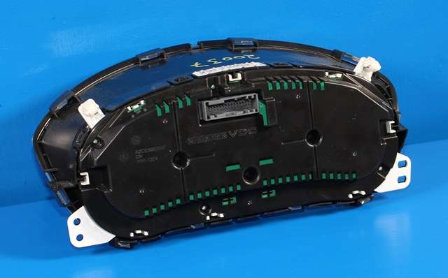 Instrumentpanel til Suzuki Swift 2005-2010  (SUZUKI|34100-63JE0|)