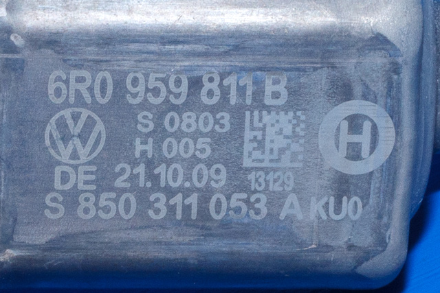 Ruteheis venstre bak til VW Polo 2009-2014 (Type V, Fase 1)  (VAG|6R0 959 811 B|)