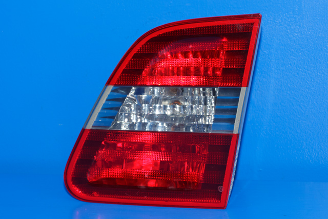 Baklykt høyre indre til Mercedes B-Klasse, 2008-2011 (Fase 2) (W245) (W245) (MERCEDES|A 169 820 16 64)