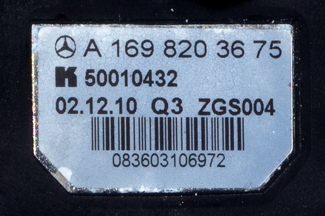 Antenne navigasjon til Mercedes B-Klasse 2008-2011 (Fase 2) (W245) (W245) (MERCEDES|A 169 820 36 75|)
