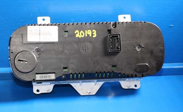 Instrumentpanel til Fiat Panda 2013-->> (Type III)  (FIAT|0887766550|)