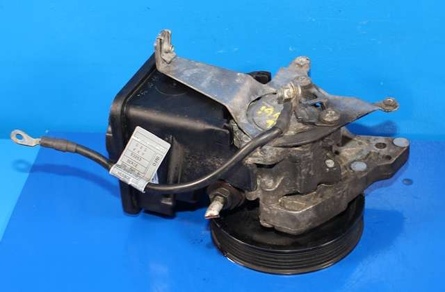 Servo pumpe mekanisk til BMW X3 2003-2006 (Fase 1) (E83) (E83) (ZF|7692 974 541|3 413 807|)