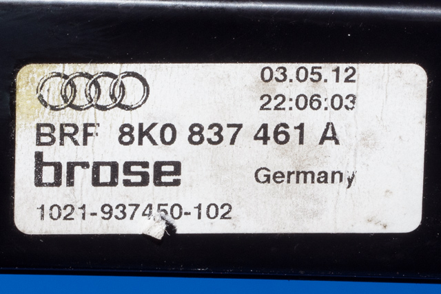Ruteheis venstre foran til Audi A4 2007-2014 (Type IV) (B8) (B8) (VAG|8K0 959 801 A|)