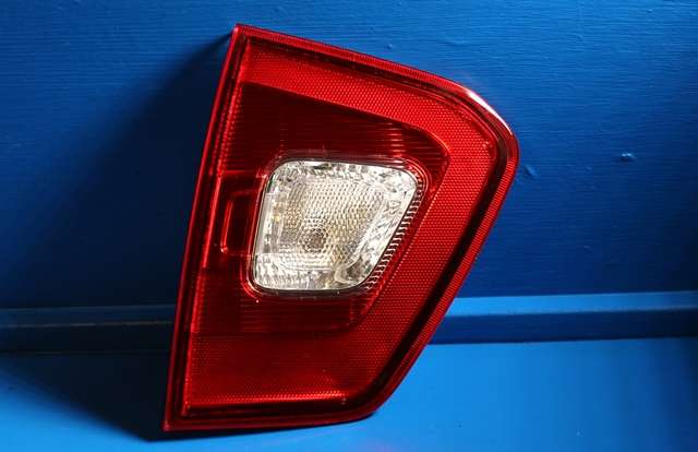 Baklykt venstre indre til Suzuki Ignis, 2016-->> (Type II)  