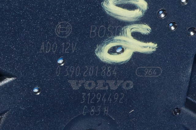 Viskermotor bakrute til Volvo V40 2012-2019 (BOSCH|0 390 201 884|31294492|)