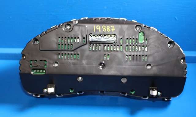 Instrumentpanel til Hyundai i40 2012-2017 (DNPE|11001-778900H|94011-3Z400|)
