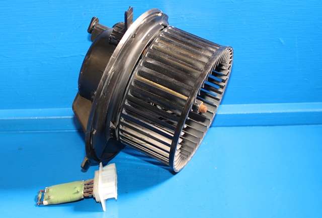 Varmeapparat motor til VW Caddy, 2010-2015 (Type III, Fase 2) (VAG|1K1 819 015 C)
