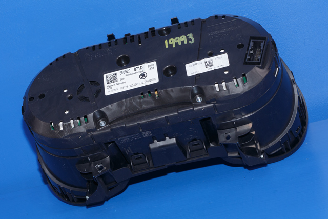Instrumentpanel til Škoda Octavia 2013-2016 (Type III, Fase 1)  (VAG|5E0 920 871 D|)
