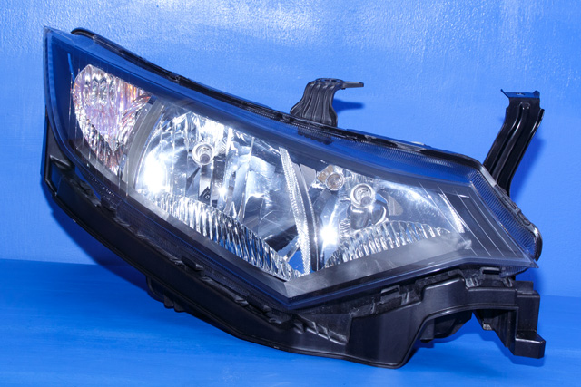 Frontlykt høyre halogen til Honda Civic, 2012-2015 (Type IX, Fase 1) (AUTOMOTIVE|0 301 277 202)