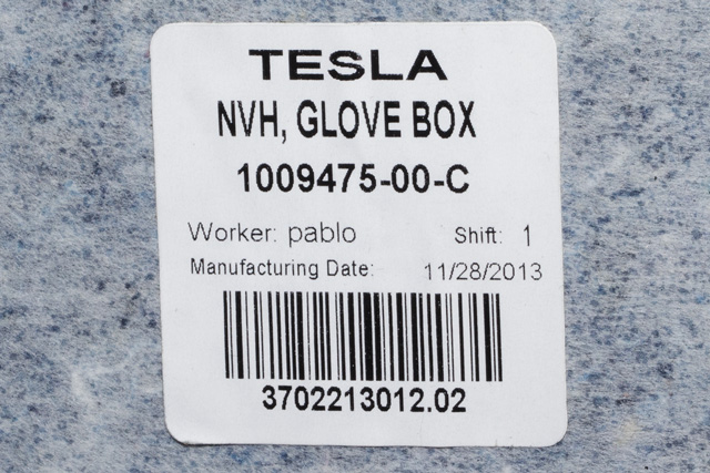 Hanskerom til Tesla Model S 2013-2016 (Fase 1)  (TESLA|1003327-10-I|)