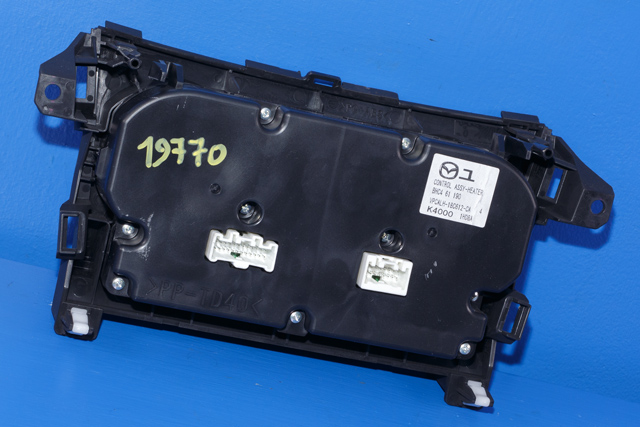 Varmeapparat betjening til Mazda 3 2009-2013 (Type II)  (MAZDA|BHC4-61-190|)