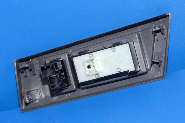 Bryter diverse til Mazda 3 2009-2013 (Type II) (MAZDA|BFD1-66-170|)