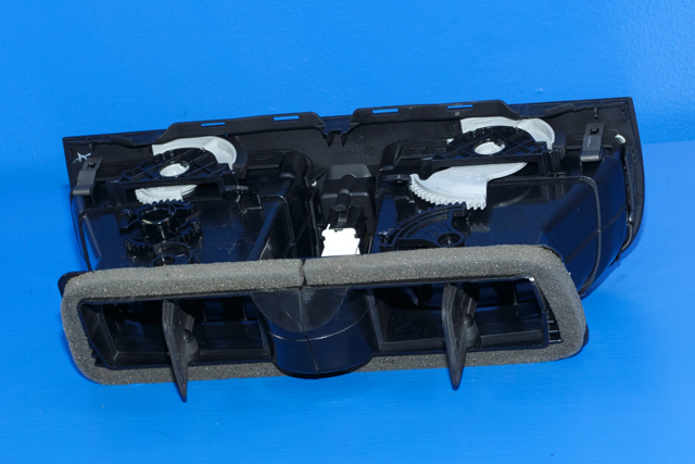 Dashbord friskluftdyse midtkonsoll til VW Golf VI 2008-2012  