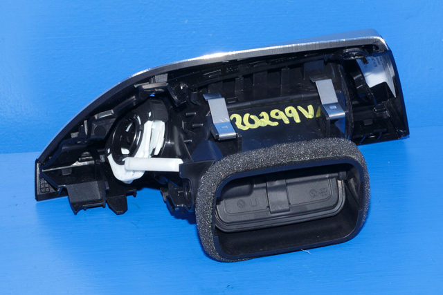 Dashbord friskluftdyse venstre til BMW 1-Serie 2011-2015 (Fase 1) (F20/F21) (F20/F21) (BMW|9 205 355|)