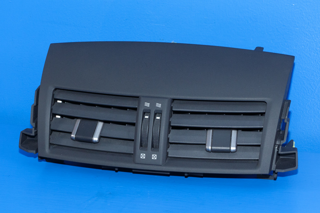 Dashbord friskluftdyse midtkonsoll til Toyota RAV4, 2006-2009 (Type III, Fase 1)  
