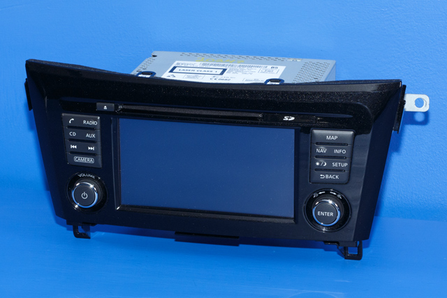 Bilstereo navigasjon til Nissan Qashqai 2014-2021 (Type II) (BOSCH|7 513 750 231|25915-4ET3A|)
