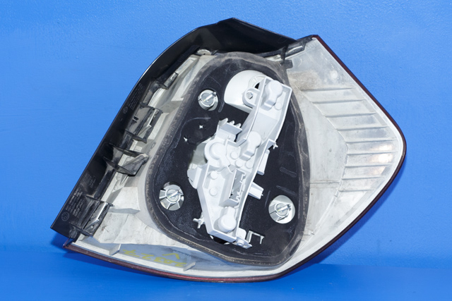 Baklykt venstre til BMW 1-Serie 2004-2011 (E81/E82/E87/E88) (E81/E82/E87/E88) (BMW|7 164 955-04|)