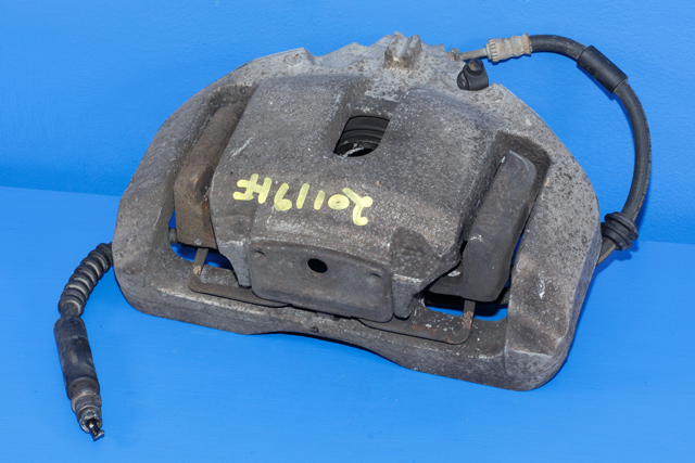 Bremsecaliper høyre foran til BMW 5-Serie, 2010-2017 (F10/F11) (F10/F11) 