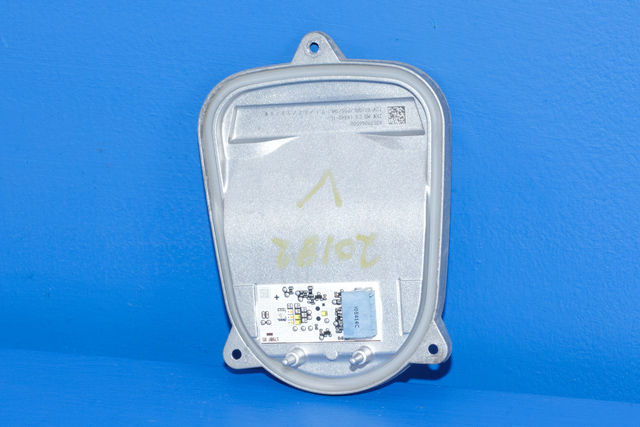 Styreenhet LED til Mercedes GLC, 2015-2022 (X253) (X253) (MERCEDES|A 253 906 65 00)