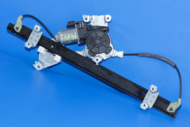 Ruteheis venstre foran til Nissan Pathfinder, 2010-2014 (Fase 2) (R51) (R51)