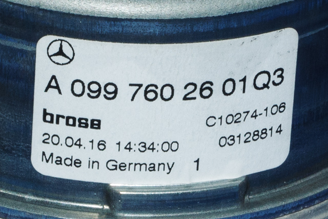 Baklukeåpner motor til Mercedes GLC 2015-2022 (X253) (X253) (MERCEDES|A 099 760 26 01|)