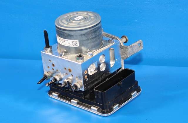 ABS sentral til Mercedes GLC, 2015-2022 (X253) (X253) (MERCEDES|A 253 431 32 00)