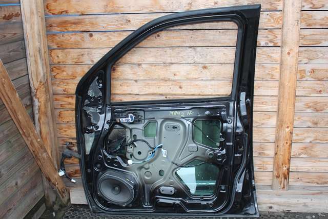 Dør høyre foran til Nissan Pathfinder 2010-2014 (Fase 2) (R51) (R51)