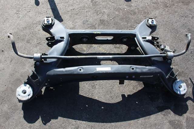 Travers bak til Mercedes GLC, 2015-2022 (X253) (X253) (MERCEDES|253 350 57 05)