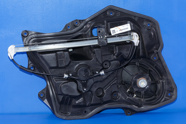 Ruteheis venstre bak til Mazda 3 2009-2013 (Type II)