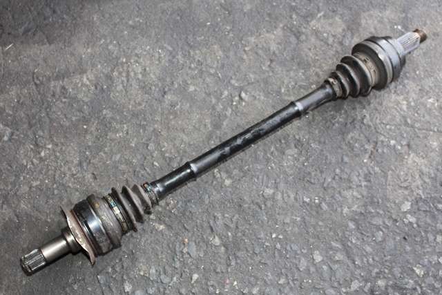 Drivaksel høyre bak, diesel/automat til BMW 5-Serie, 2010-2017 (F10/F11) (F10/F11) (BMW|7 614 290)