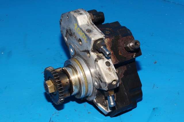 Dieselpumpe til Mercedes Sprinter, 2006-2013 (Fase 1) (906) (906) (BOSCH|0 445 010 210)