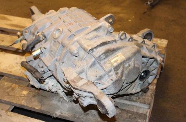 Motor hybrid bakaksel til Mitsubishi Outlander 2015-->> (Type III, Fase 2) (MITSUBISHI|F1E1A|)